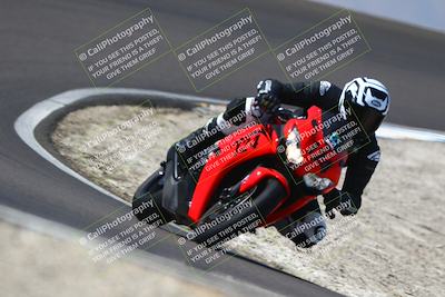 media/Sep-21-2025-TrackDaz (Sun) [[277c75b276]]/B Group/1220pm (Turn 2)/